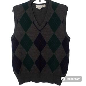 Tricots St Raphael V Neck Vintage Gray Wool Argyle  Sweater Vest  Size Large